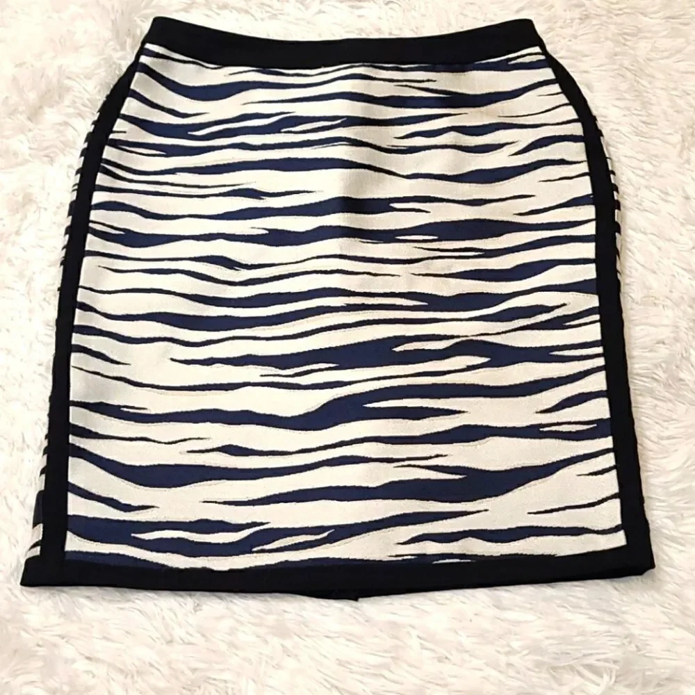 Ann Taylor Zebra Print Pencil Skirt 2